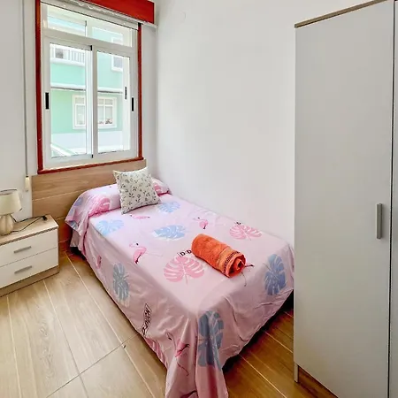 Appartamento 2 Bedroom Amazing In *