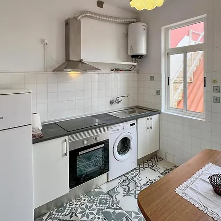Appartamento 2 Bedroom Amazing In *